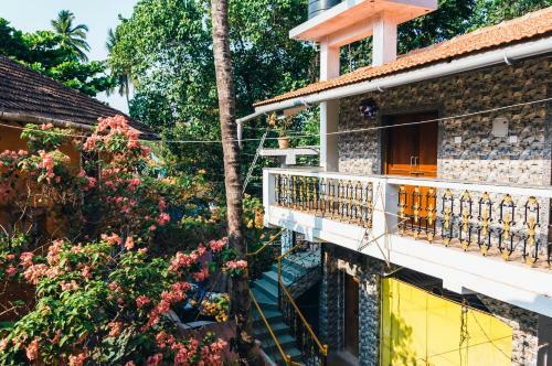 Caterpillar Hostel