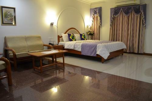 Hotel Apex International