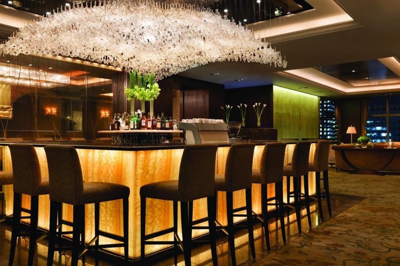 Shangri-la Hotel