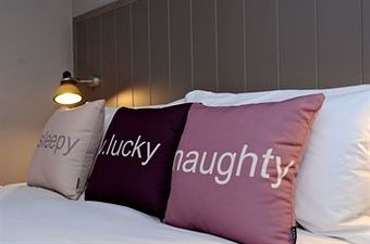 Village Prem Leeds South - Hotel  Leisure Clu