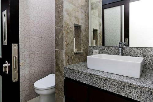 Hotel Indah Homestay