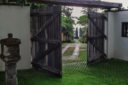 Ambalama Villa