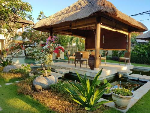 Hostal Lily Luxury Suites