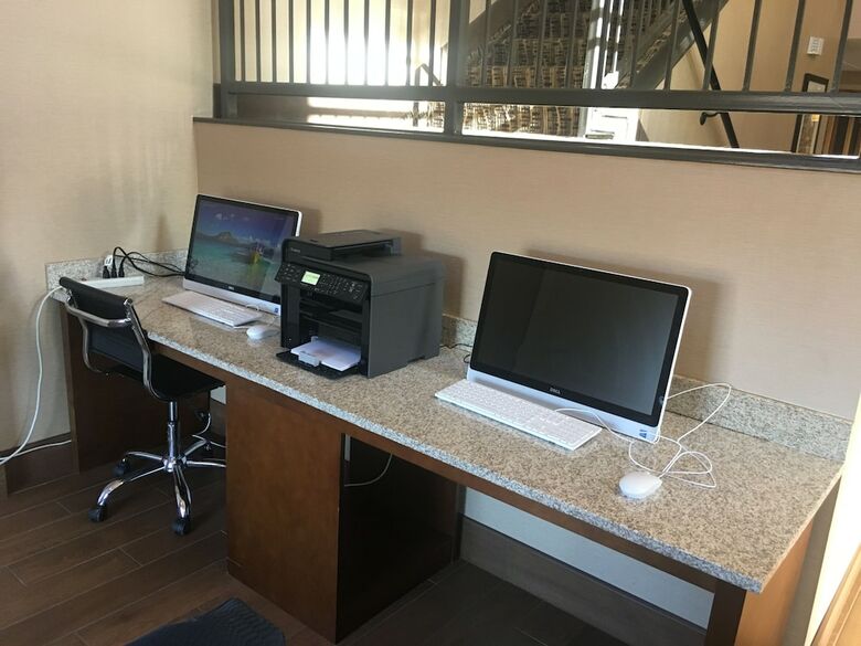Hotel Comfort Inn