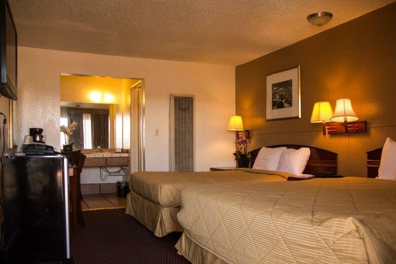 Hotel Rodeway Inn Downtown