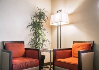 Hotel Comfort Suites