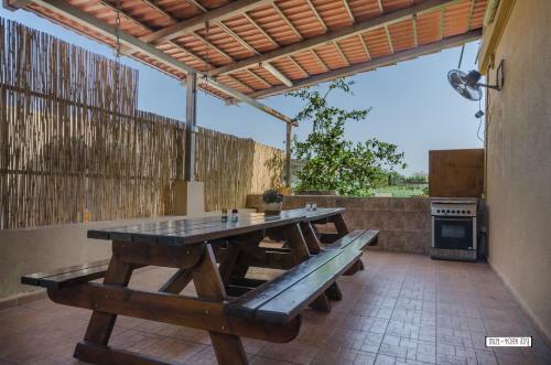 Hostal Arbelit Lodge
