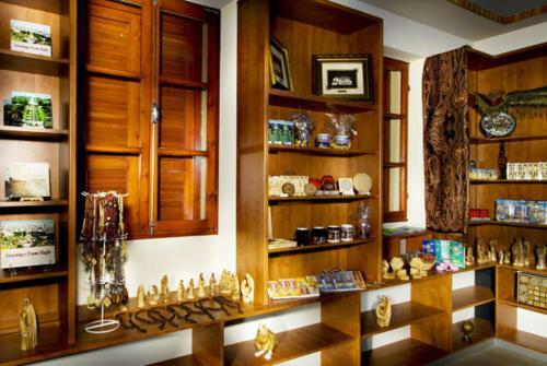 Hostal Haddad Guest House