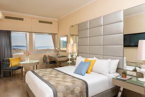 Hotel Leonardo Art Tel Aviv By The Beach