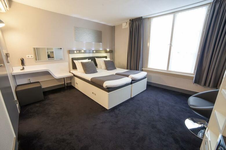 Hotel Cc