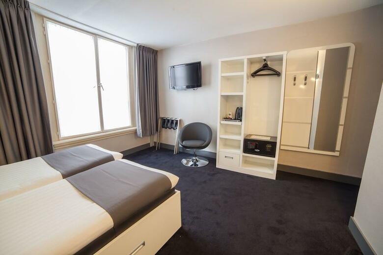 Hotel Cc