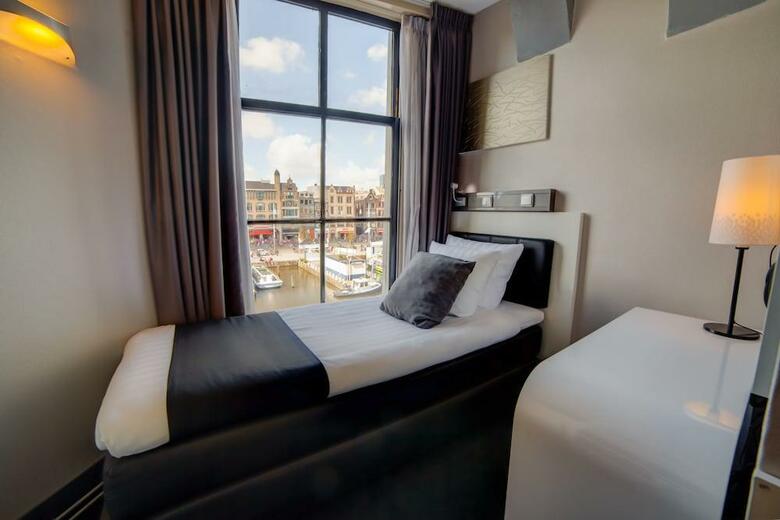 Hotel Cc