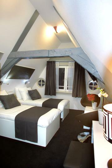 Hotel Cc