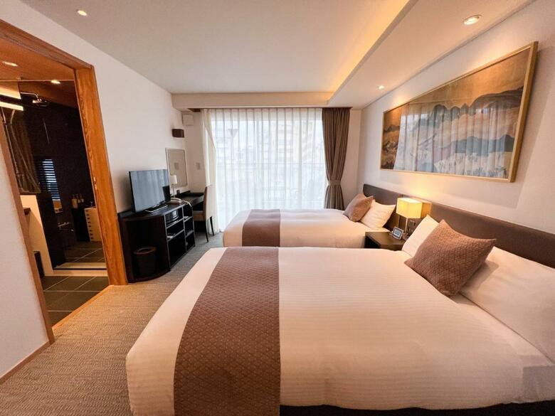 Hana-touro Hotel Gion