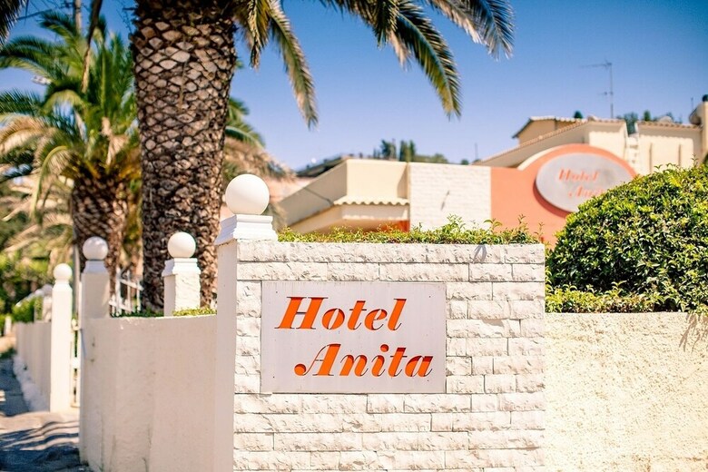 Hotel Anita