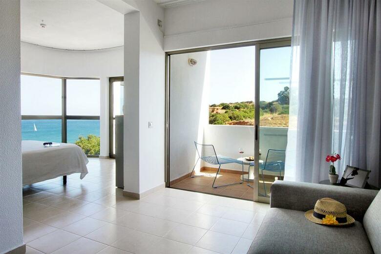 Hotel Carvi Beach