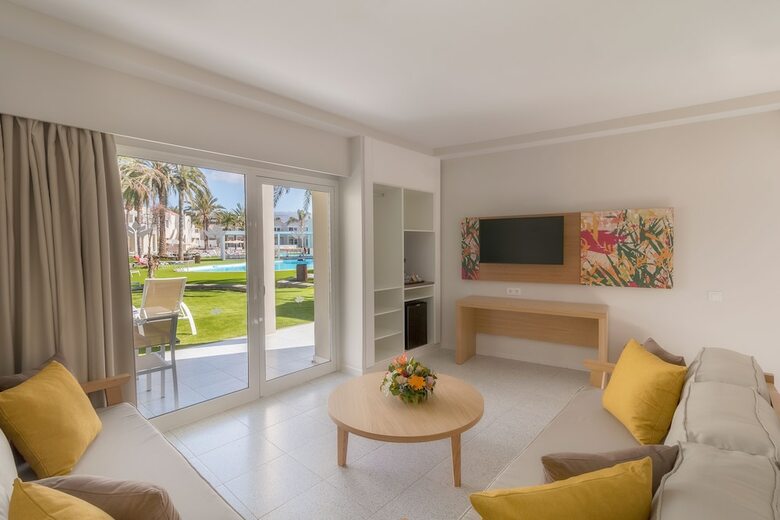 Hotel Livvo Koala Garden