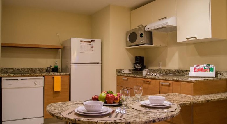 Hotel Staybridge Suites Guadalajara Expo