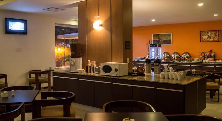 Hotel Staybridge Suites Guadalajara Expo