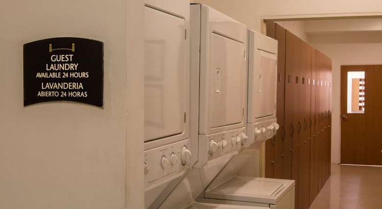 Hotel Staybridge Suites Guadalajara Expo