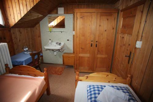 Hostal Gasthof Auerhahn