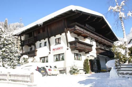 Hostal Lodge Tirolerhof