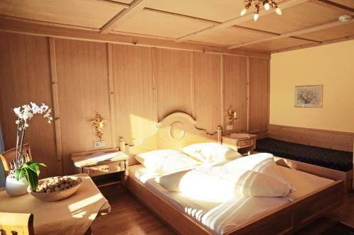 Aparthotel Landhaus St. Joseph (indoor Pool)