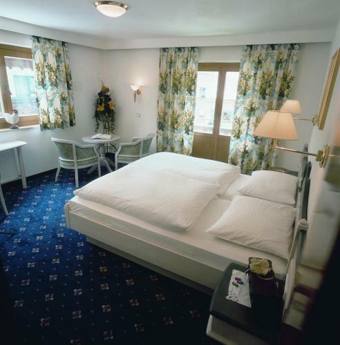 Hotel Edelweiss