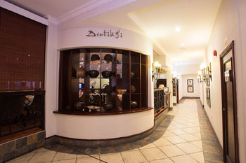 Phakalane Golf Estate Hotel