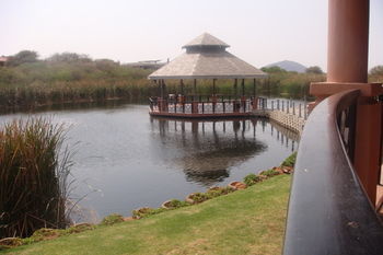 Phakalane Golf Estate Hotel