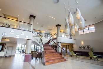 Phakalane Golf Estate Hotel