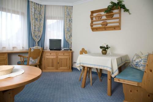 Hostal Landhaus Achental