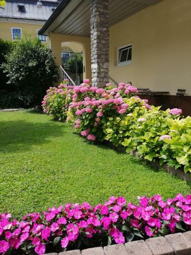 Hostal Pension Katrin
