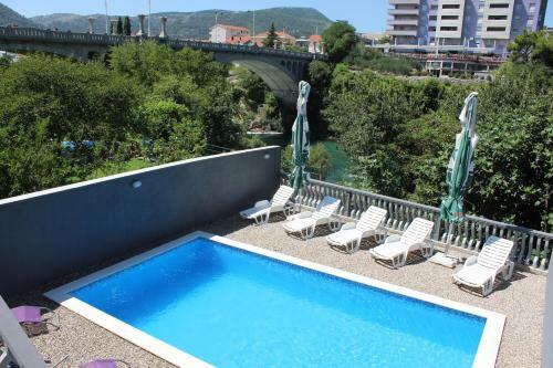 Hostal Apartments Aldi