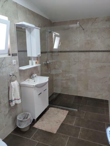 Hostal Pansion Infinity