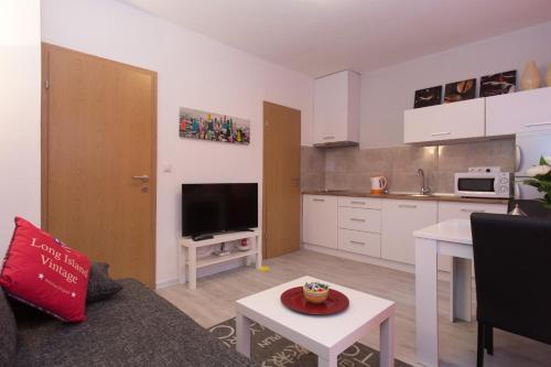 Apartment Center 2