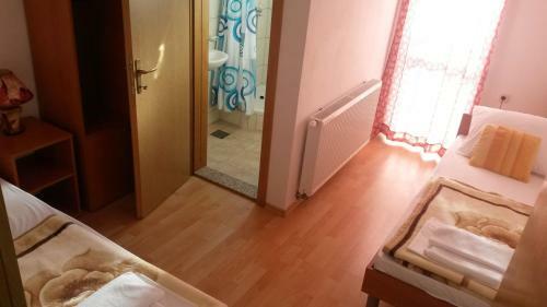 Hostal Pansion Rajic