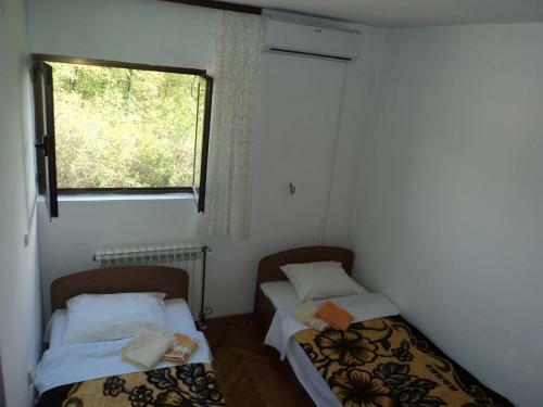 Bed & Breakfast Rooms Modana
