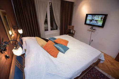 Posada Halvat Guesthouse