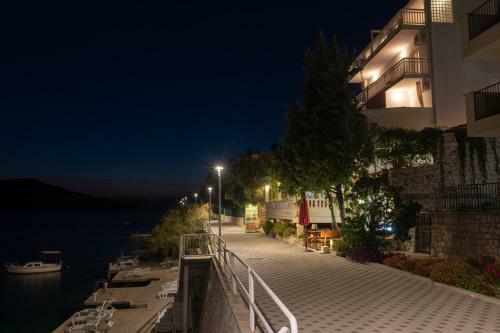 Apartments Villadom