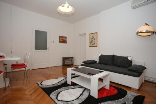 Apartment Saraj 2
