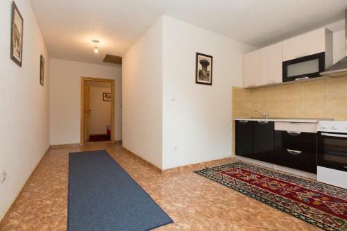 Em Apartment