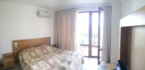 Apartments In Emerald Resort