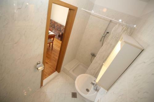 Apartment Selce 5496a