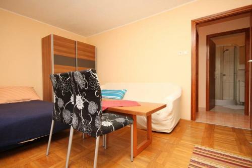 Apartments By The Sea Brsec (Opatija) - 2359