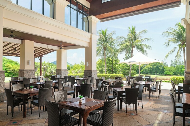 Hotel Springfield Village Golf & Spa