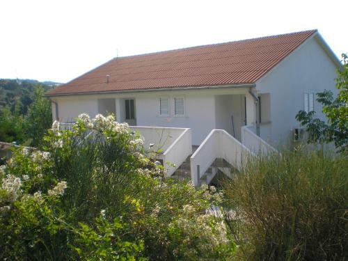 Apartment Kampor 1
