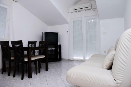 Darijan Apartments