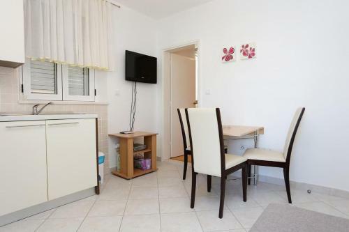 Apartment Korcula 6016a