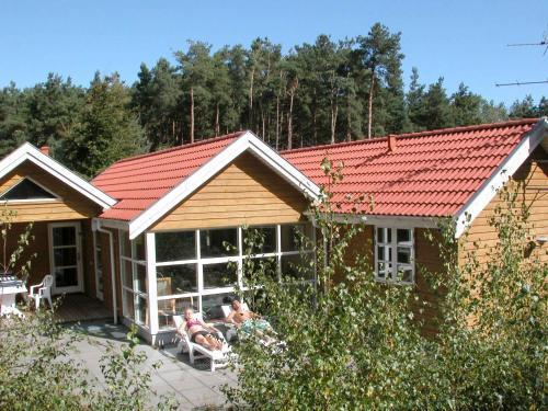 Four-bedroom Holiday Home In Aakirkeby 3